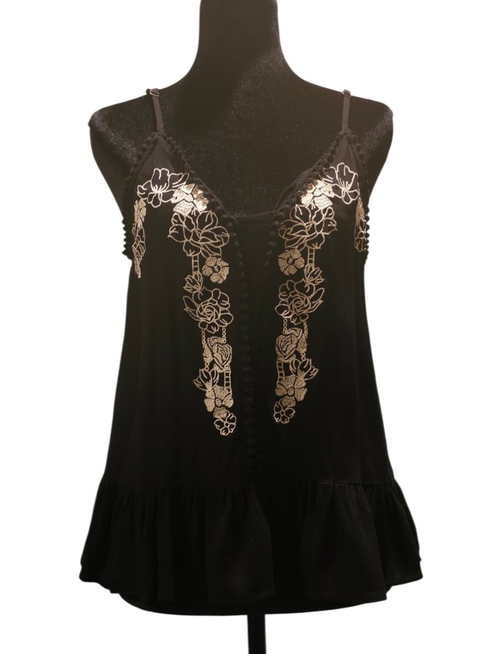 🎉🤩DISC SHIPPING! Black Spaghetti Strap Top with White Embroidered Design